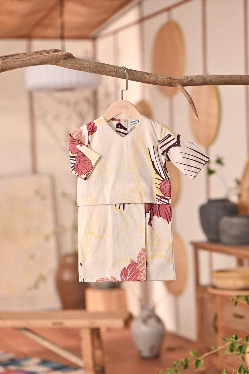 The Heiwa Babies Kurung - Renai