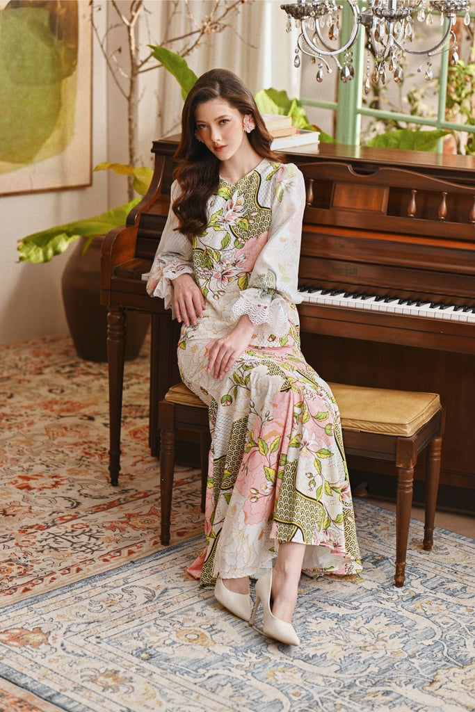 The Glow Women Victoria Kurung Set - Blooms
