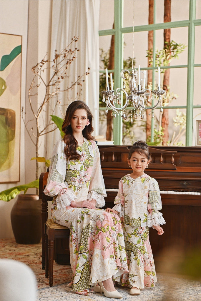The Glow Women Victoria Kurung Set - Blooms