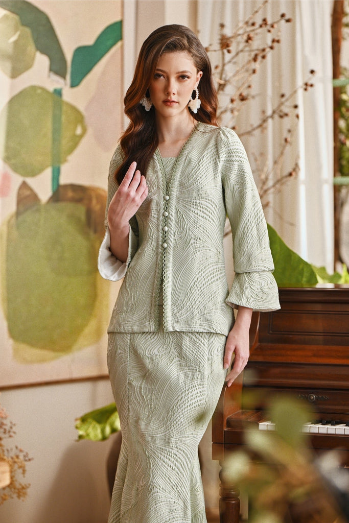 The Glow Women Lavish Kebaya Set - Desert Sage Jacquard