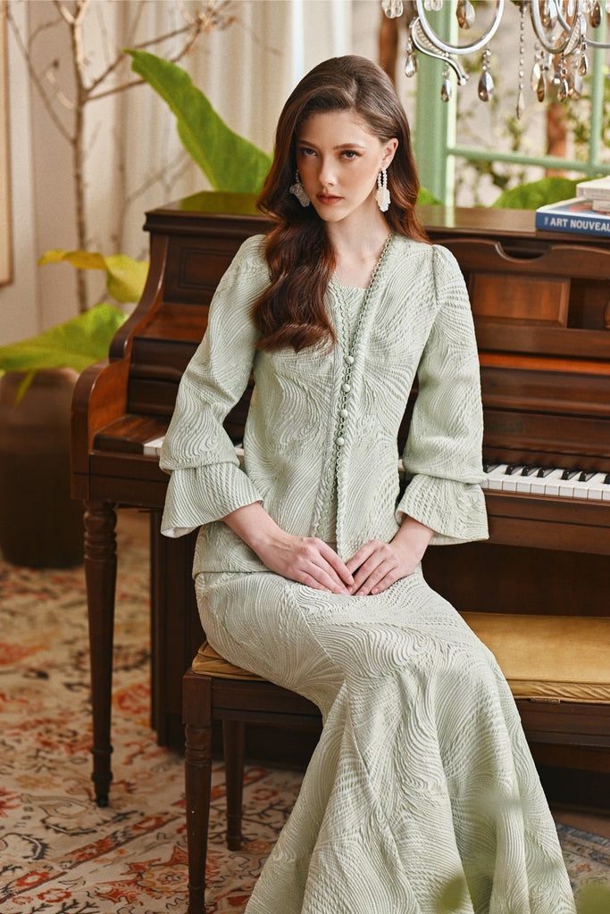 The Glow Women Lavish Kebaya Set - Desert Sage Jacquard