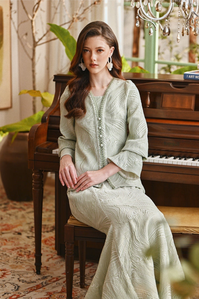 The Glow Women Lavish Kebaya Set - Desert Sage Jacquard
