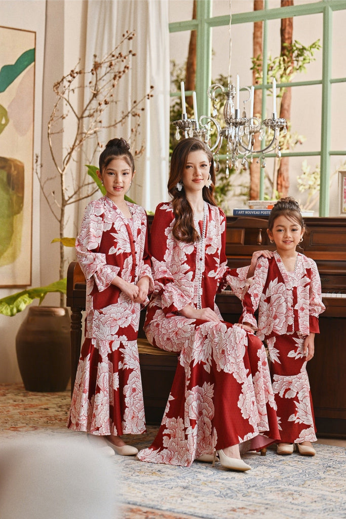 The Glow Allure Kebaya Set - Ruby