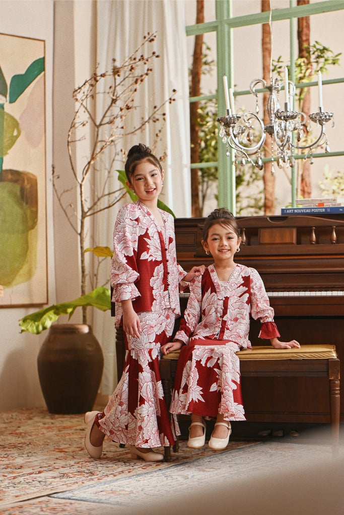 The Glow Allure Kebaya Set - Ruby
