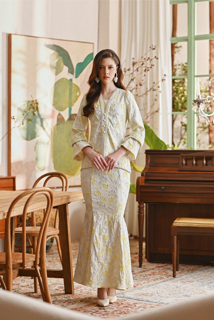 The Glow Women Lavish Kebaya Set - Tender Yellow Jacquard