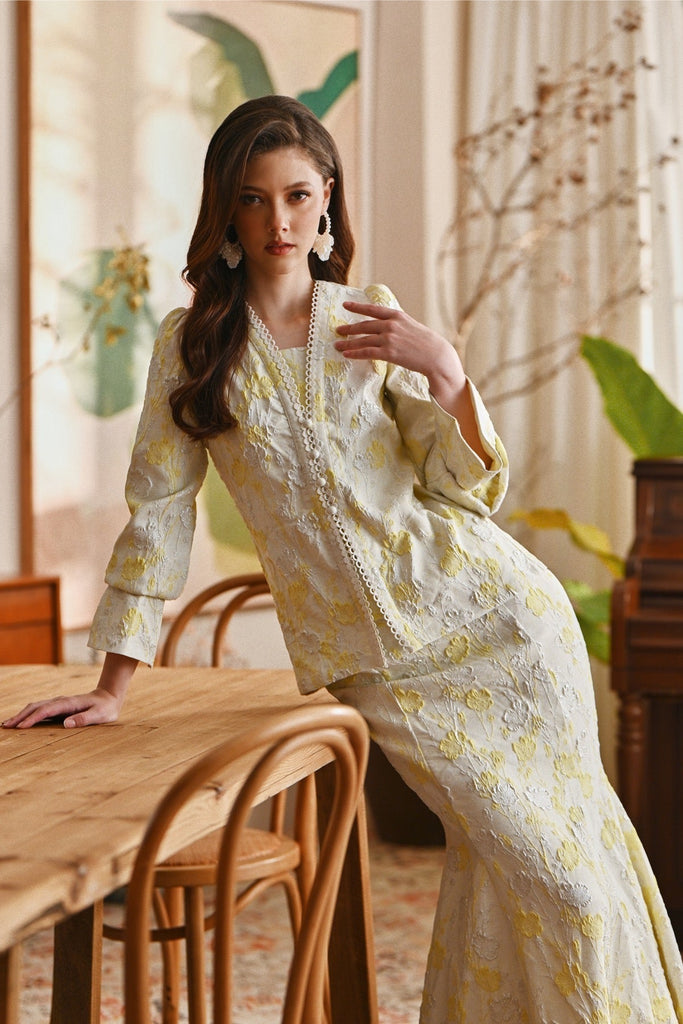 The Glow Women Lavish Kebaya Set - Tender Yellow Jacquard