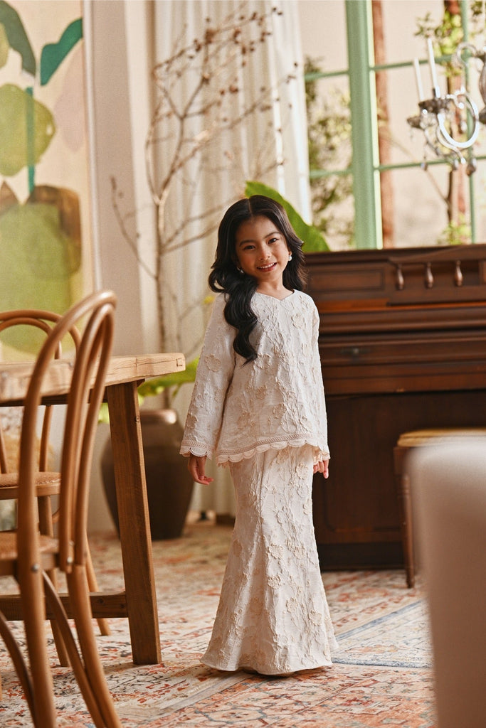 The Glow Glitz Kurung Set - Moonlight Jacquard