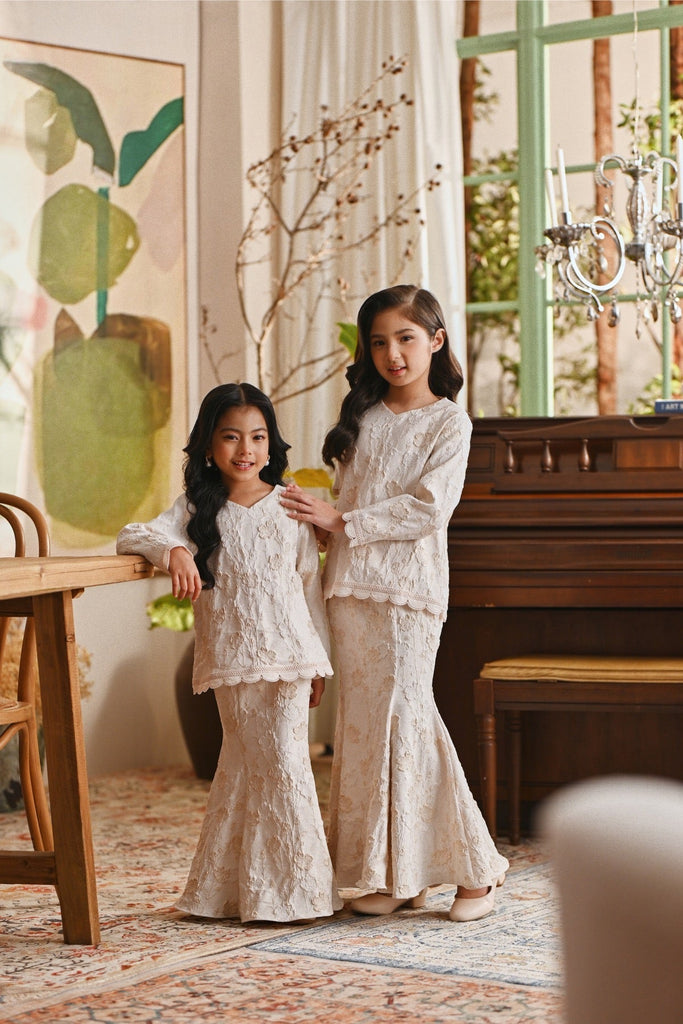 The Glow Glitz Kurung Set - Moonlight Jacquard