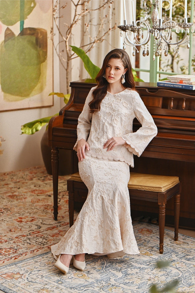 The Glow Women Glitz Kurung Set - Moonlight Jacquard