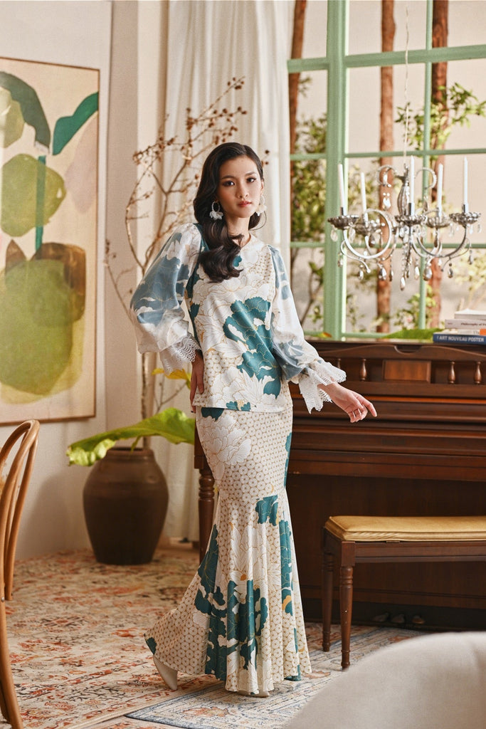 The Glow Women Victoria Kurung Set - Prosper