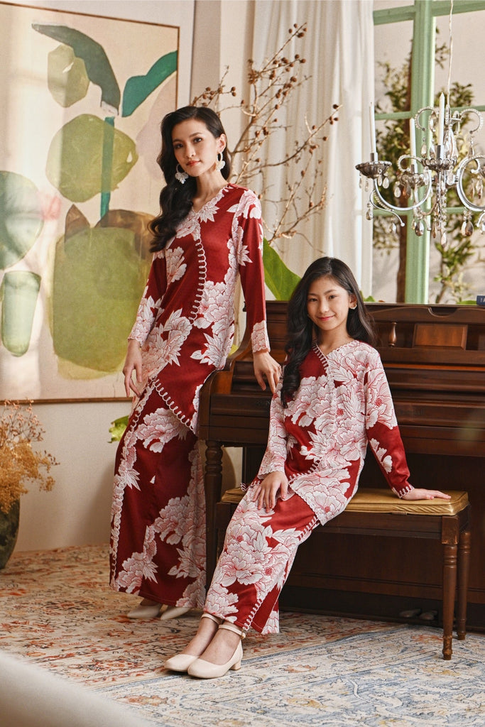 The Glow Dazzle Kurung Set - Ruby