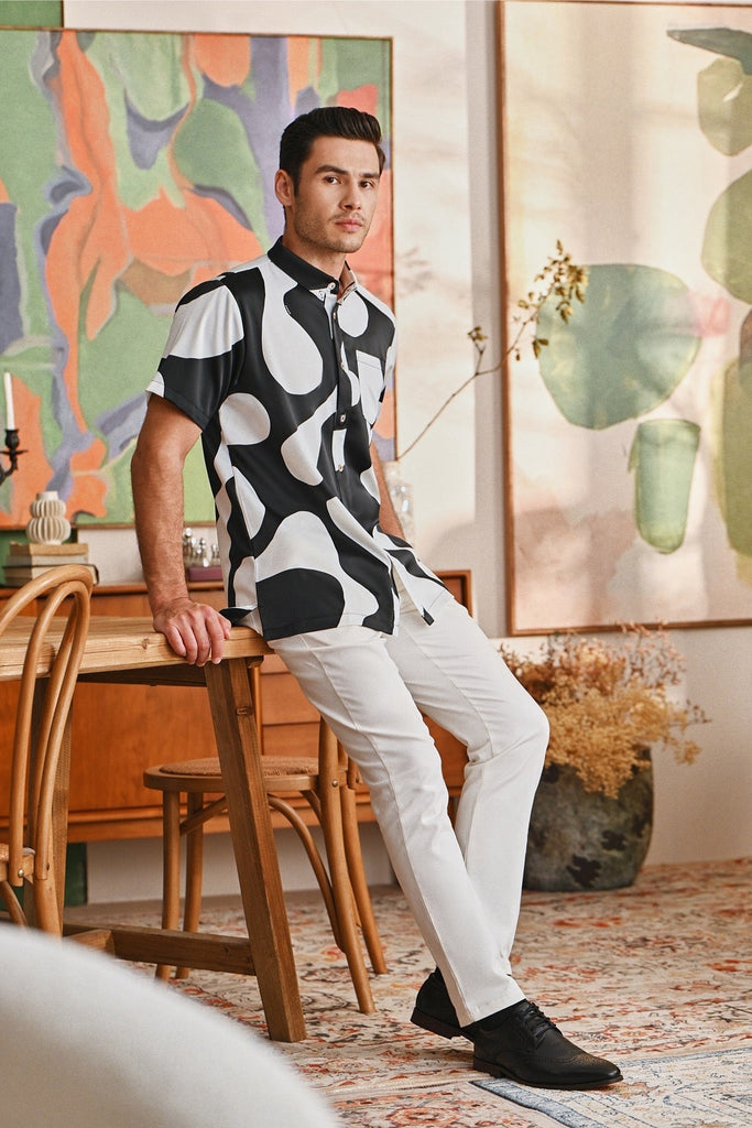The Glow Men Batik Shirt - Black Sea
