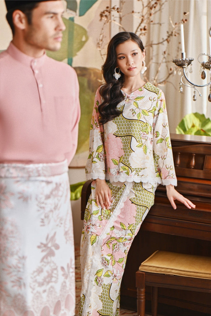 The Glow Women Delight Kurung Set - Blooms