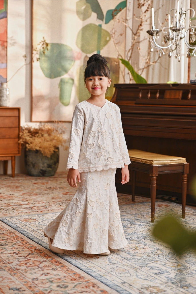 The Glow Glitz Kurung Set - Moonlight Jacquard