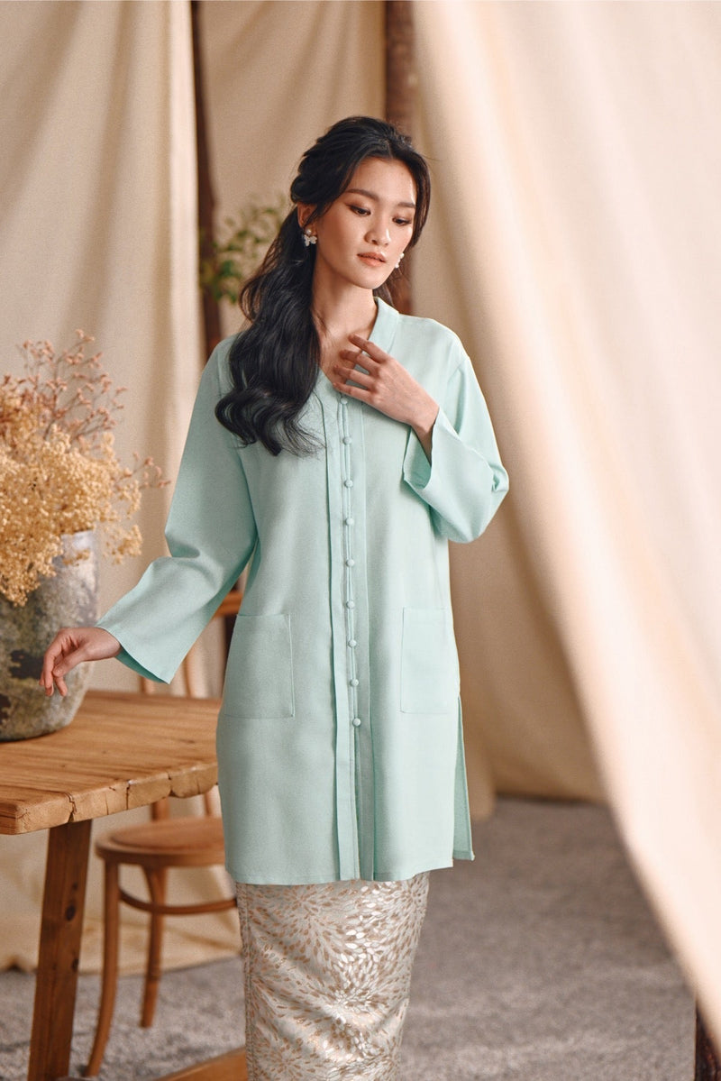 The Bayu Women Kebarung Top - Tiffany Blue