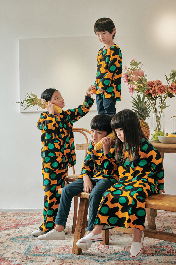 set sedondon baju raya hitam kuning