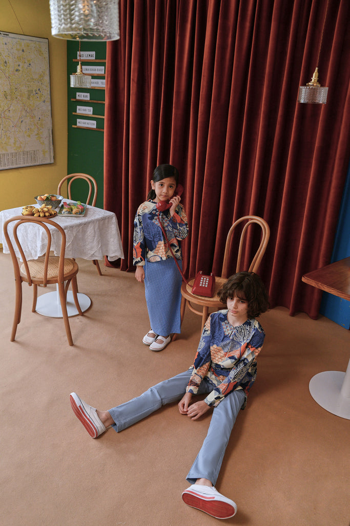 The Sungai Tropika Blouse - Kangsar