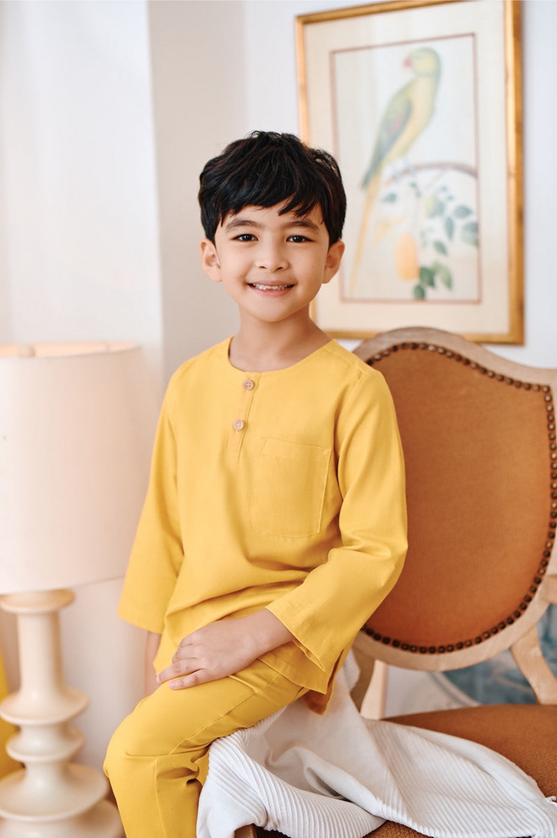 kurta kuning butang budak
