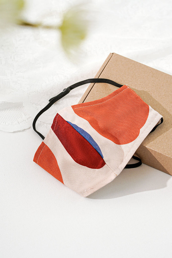 Topeng Muka Bercorak