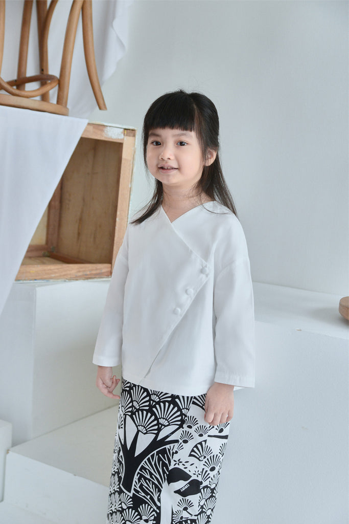 baju raya budak putih