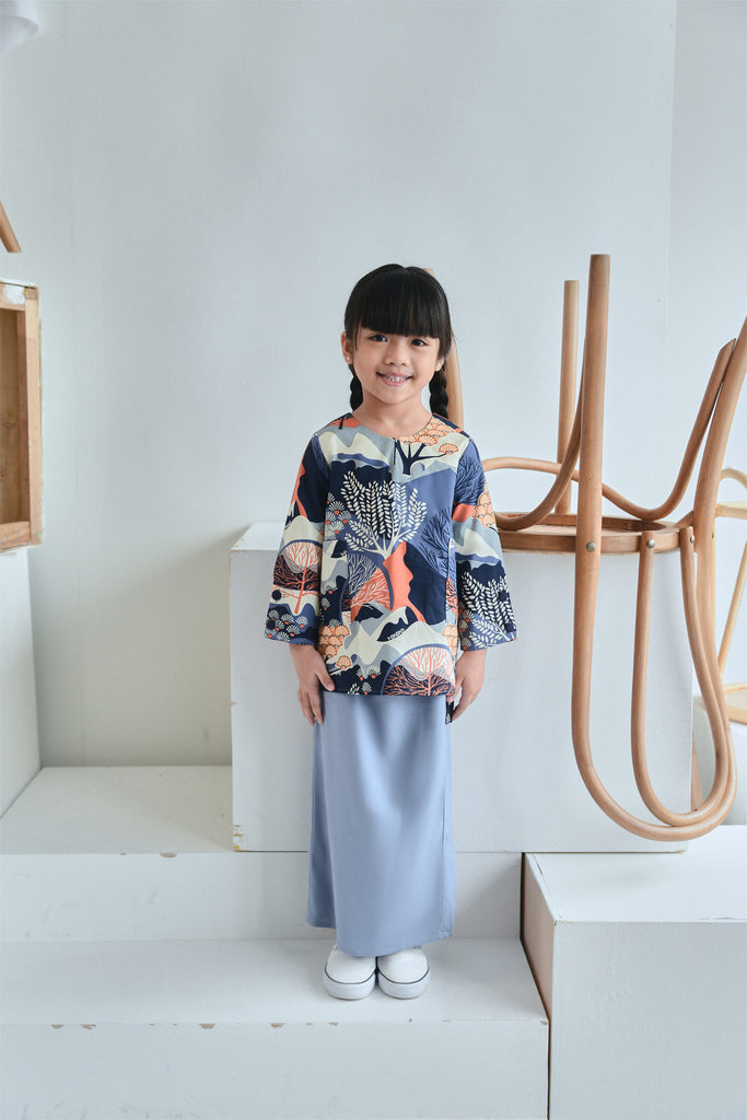 baju kurung budak bercorak