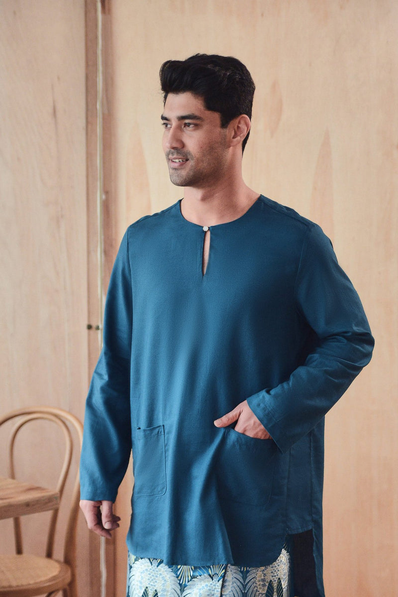 kurta teluk belanga biru