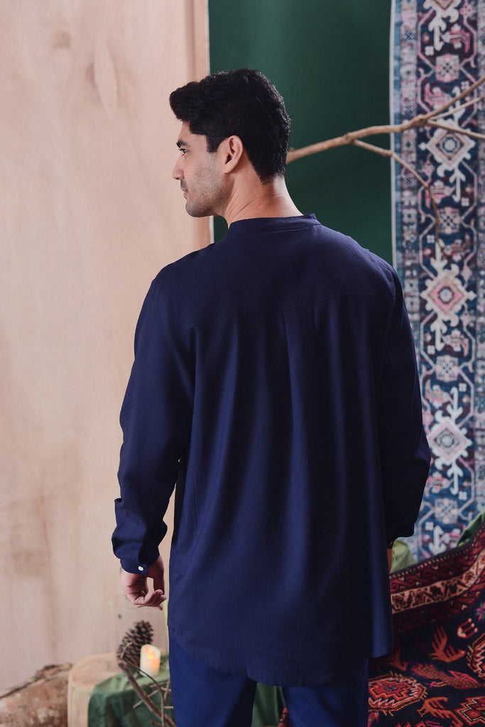 baju lelaki lengan panjang biru