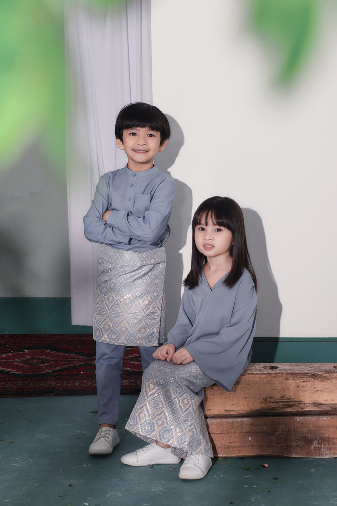 The Bayang Baju Melayu Top - Light Pigeon Blue