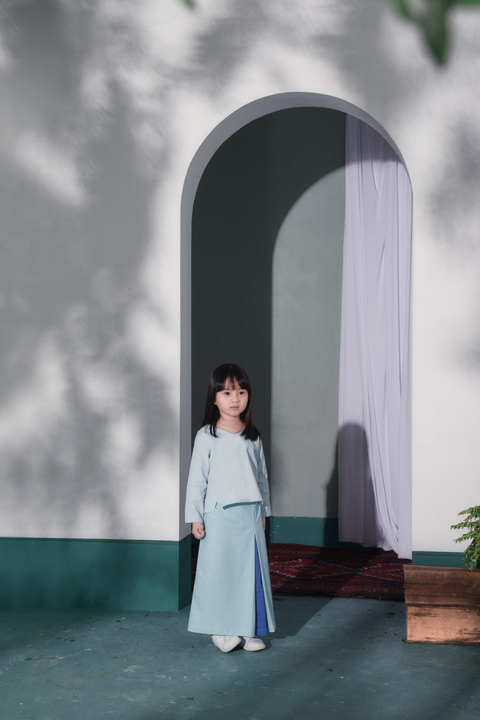 kain budak dua ton warna