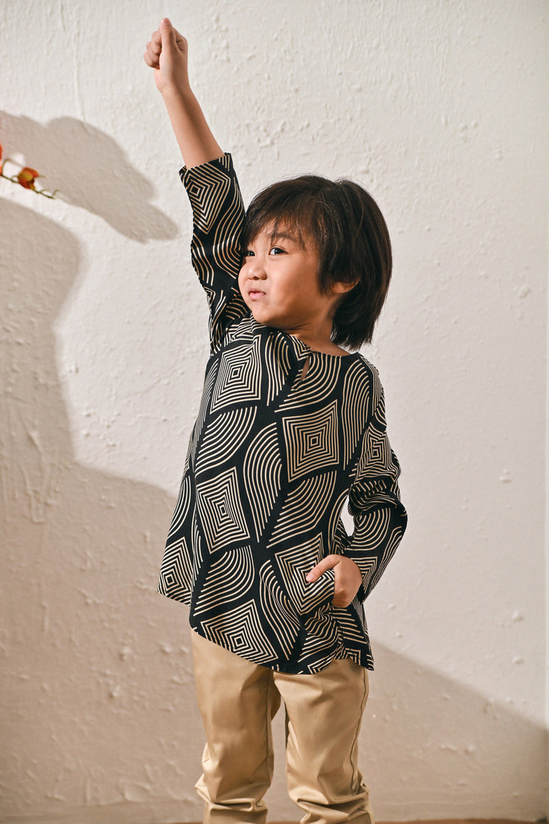 The Rasa Damai Kurta - Daun