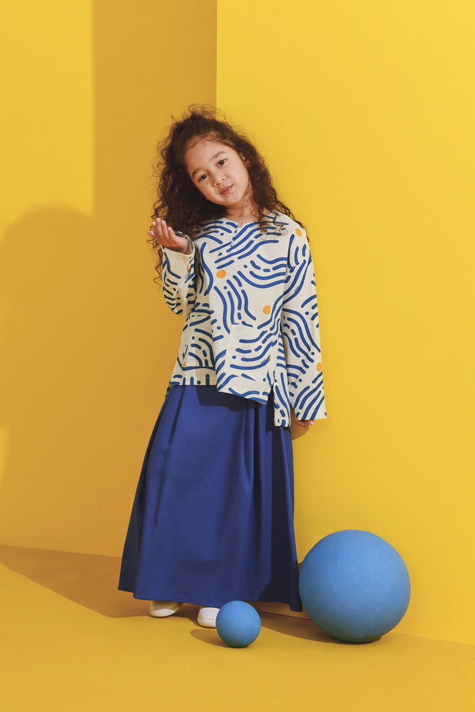 Classic Blue Kain Kembang