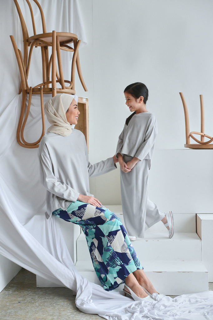 set baju raya ibu dan anak grey
