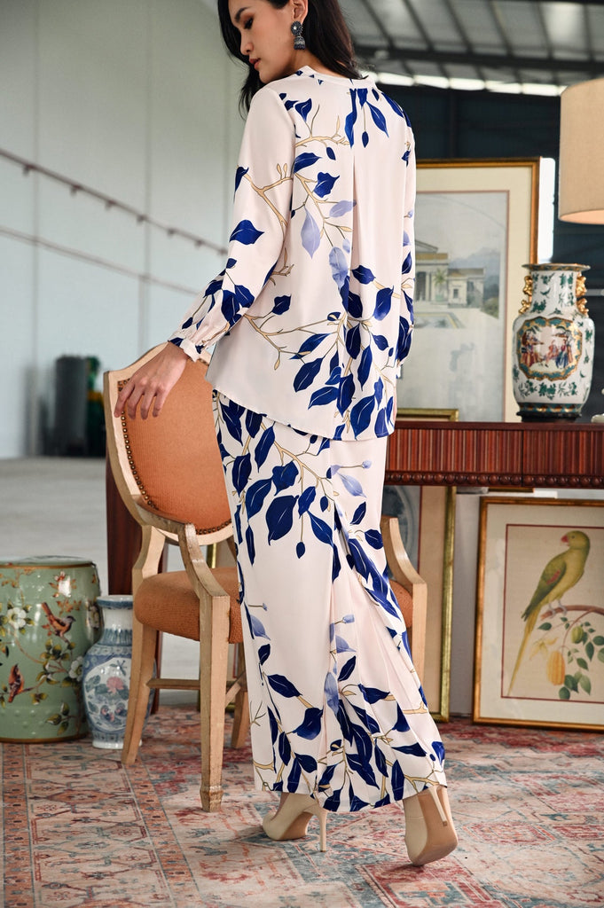 The Glow Women Yoke Kebaya Set - Breeze