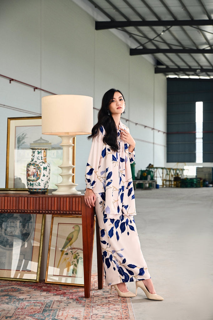 The Glow Women Yoke Kebaya Set - Breeze