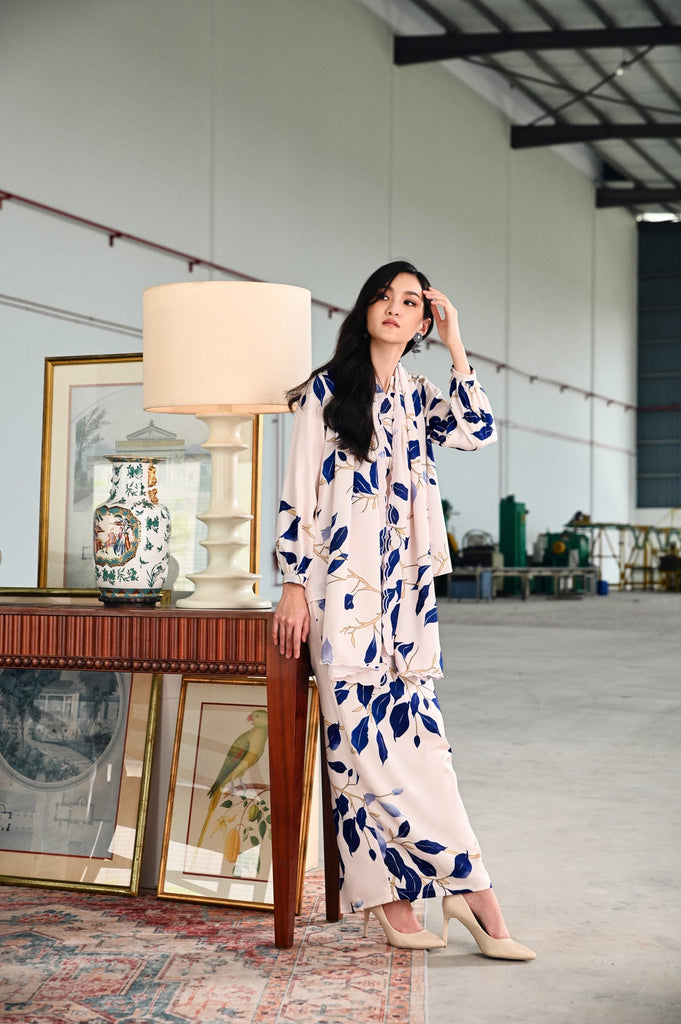 The Glow Women Yoke Kebaya Set - Breeze