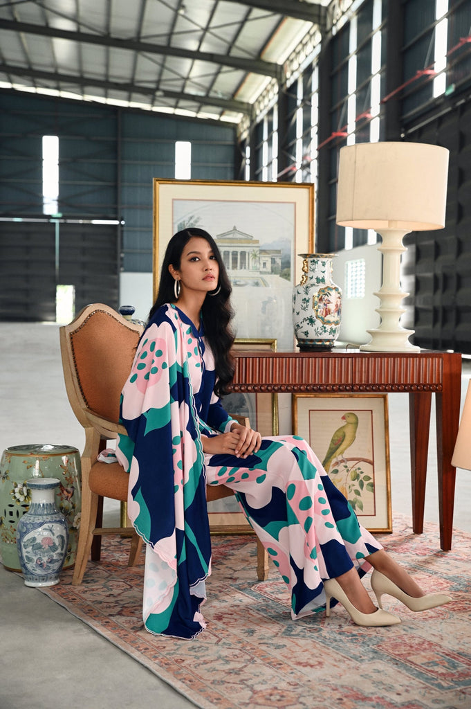 The Glow Women Petals Kebaya Set - Sunshine