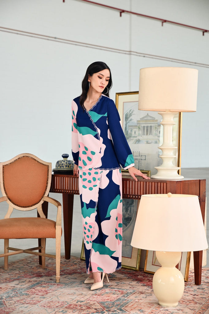 The Glow Women Scallop Kebaya Set - Sunshine