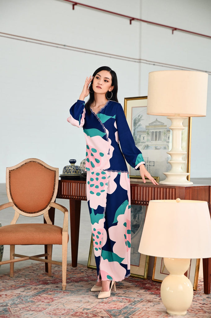 The Glow Women Scallop Kebaya Set - Sunshine