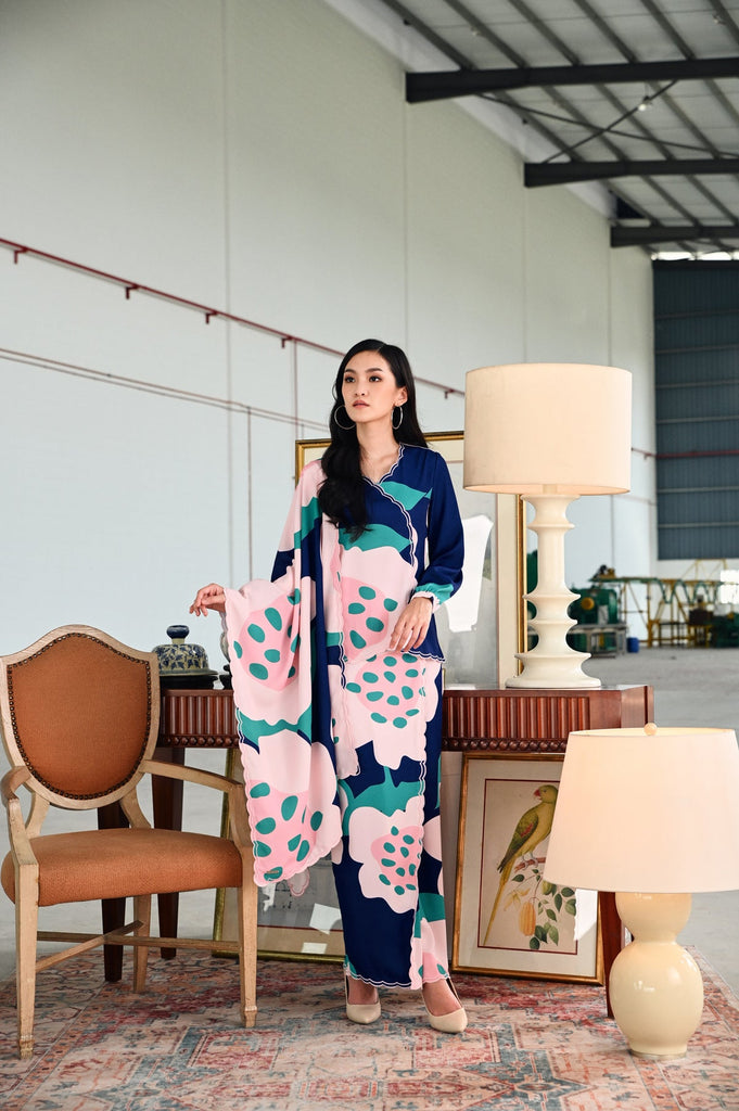 The Glow Women Scallop Kebaya Set - Sunshine