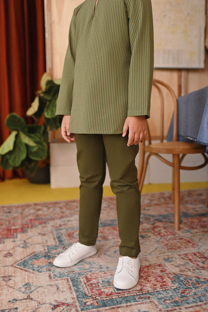 The Perfect Slim Fit Pants - Olive