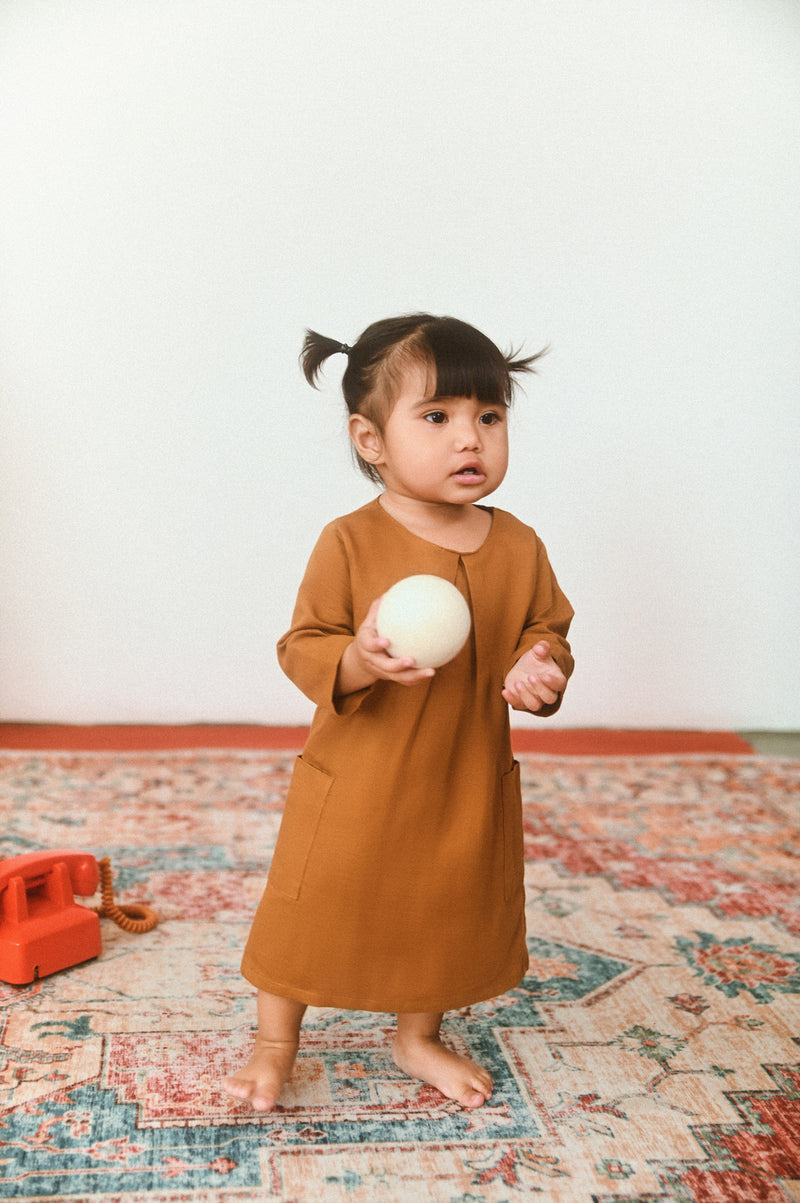 babies dress caramel
