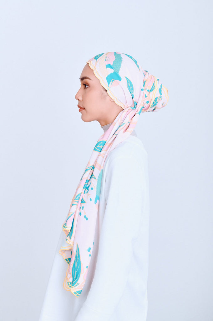 The Glow Women Scallop Shawl - Orchard