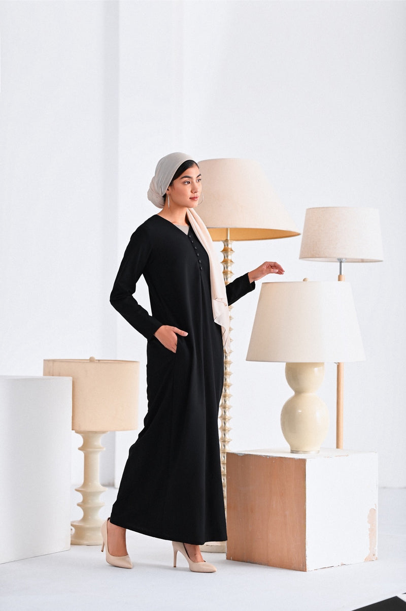 kaftan hitam butang dewasa