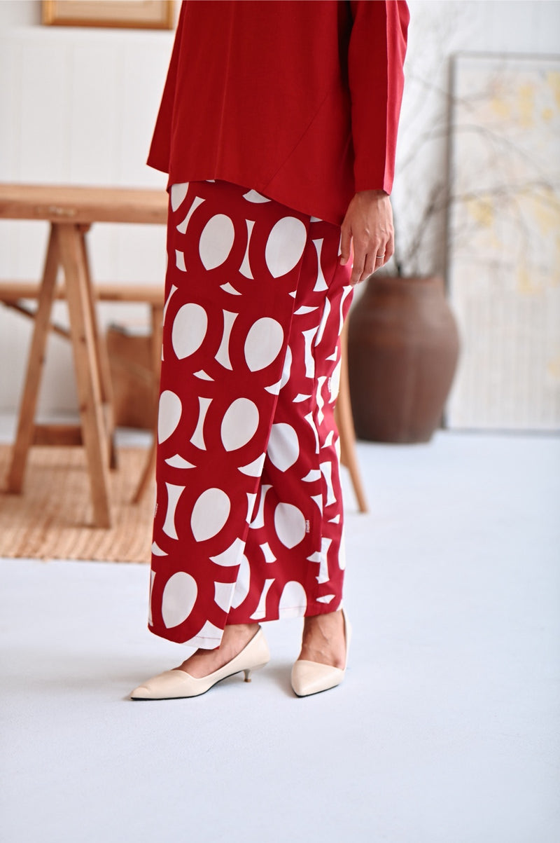 The Rehati Women Folded Skirt - Hati
