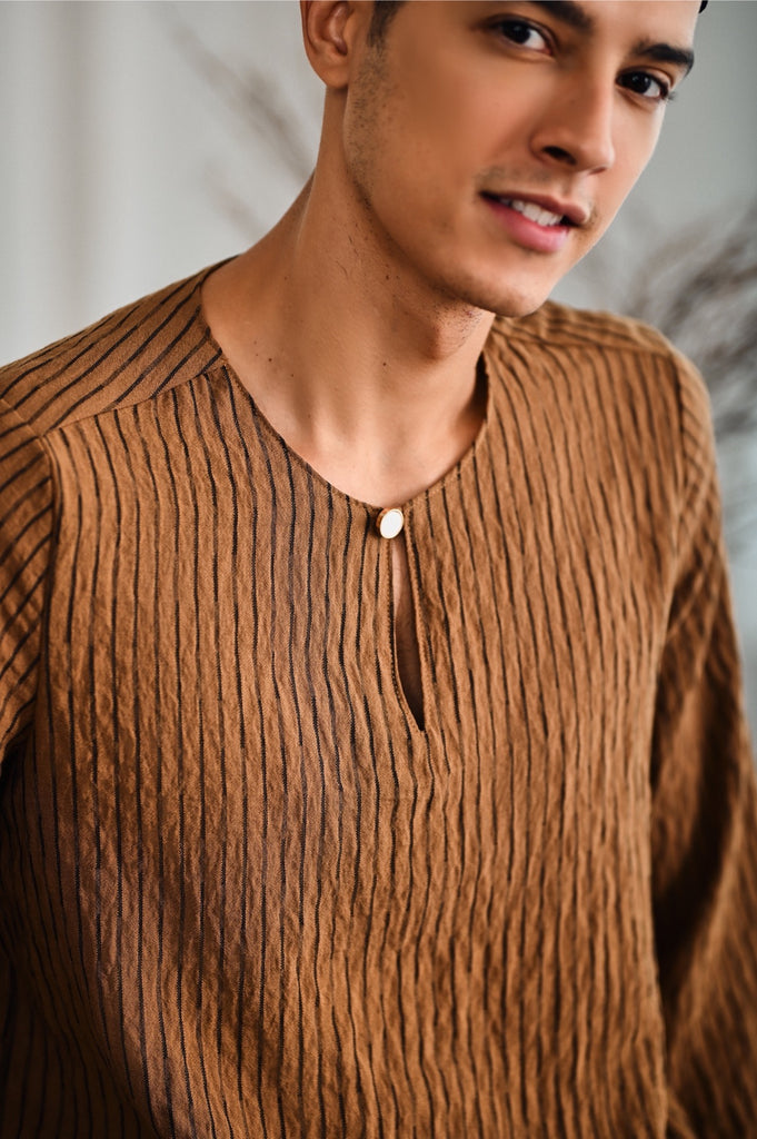 The Evergreen Men Pesak Kurta - Earth Stripe