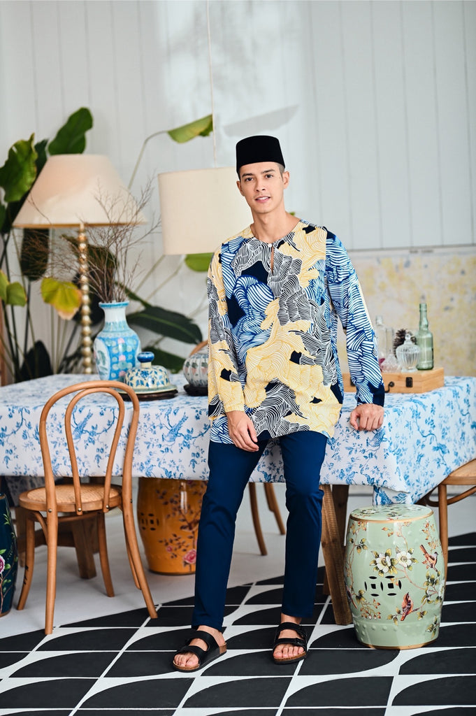 The Evergreen Men Pesak Kurta - Ridge