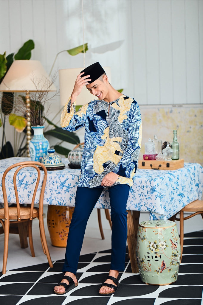 The Evergreen Men Pesak Kurta - Ridge