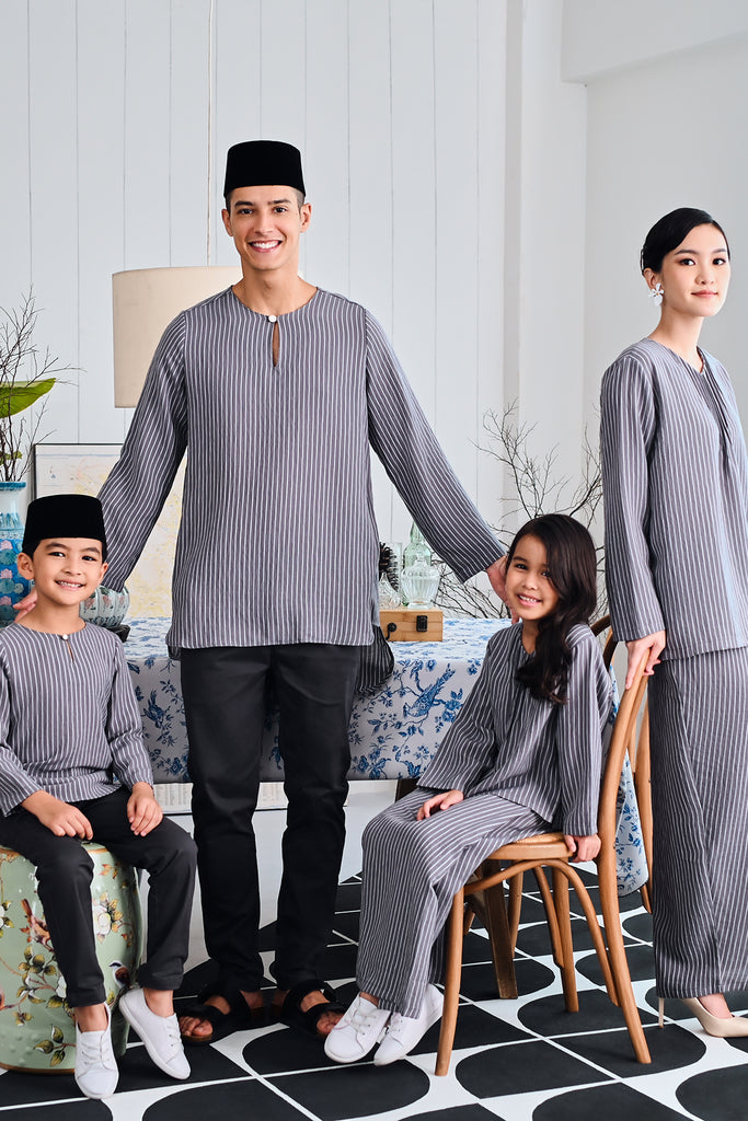 The Evergreen Pesak Kurta - Clay Stripe