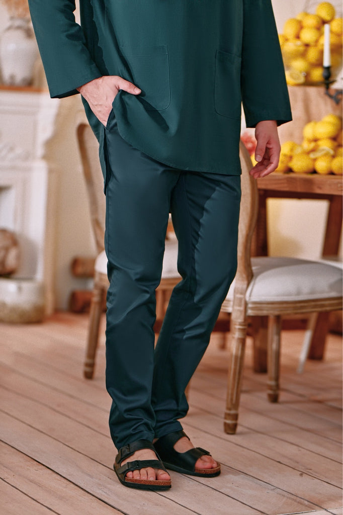 The Perfect Men Slim Fit Pants - Emerald Green