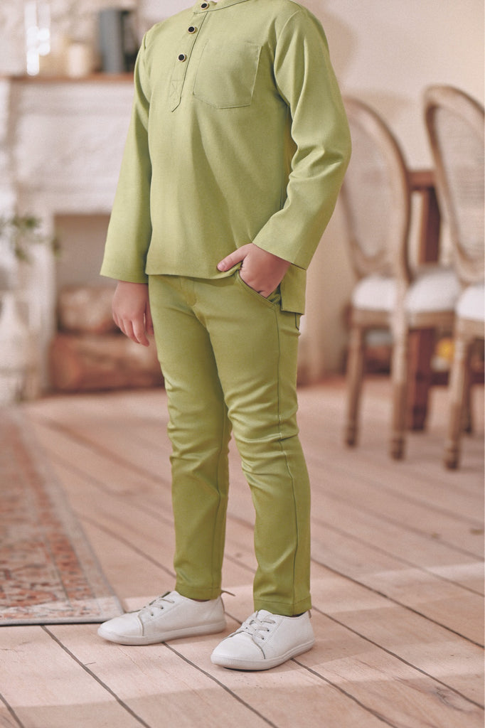 The Perfect Slim Fit Pants - Lawn Green
